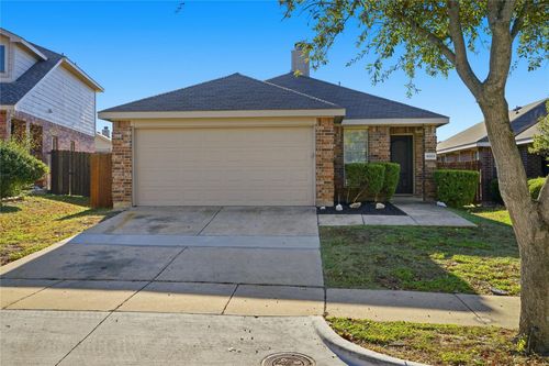 4009 Freedom St, Heartland, TX, 75126-8254 | Card Image