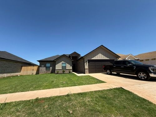137 Copper, Abilene, TX, 79602-2554 | Card Image