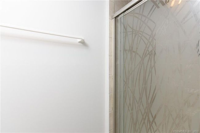 21 - 21 Hills Ln, Condo with 2 bedrooms, 2 bathrooms and null parking in Westport CT | Image 19