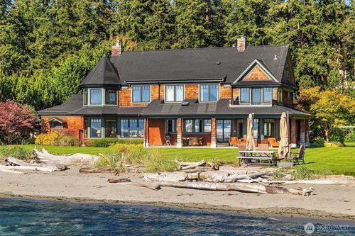 5844 Mutiny Bay Rd, Freeland, WA, 98249-9549 | Card Image