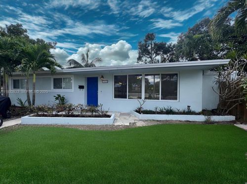 18600 Sw 97th Ave, Cutler Bay, FL, 33157-7027 | Card Image