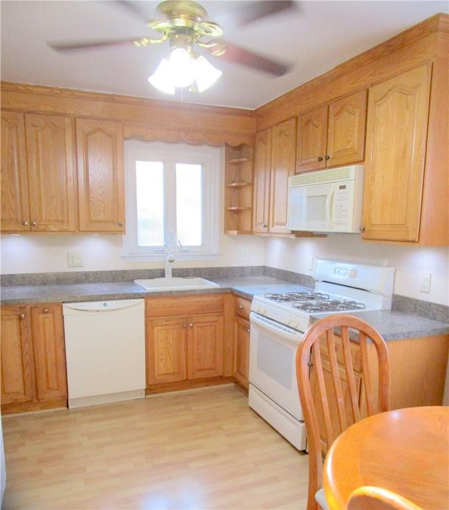 2 - 74 Palmer Rd, Condo with 2 bedrooms, 1 bathrooms and null parking in Yonkers NY | Image 7