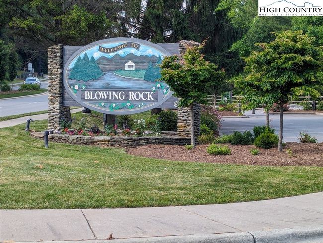 UNIT-235 - 148 Royal Oaks Dr, Condo with 2 bedrooms, 2 bathrooms and null parking in Blowing Rock NC | Image 21