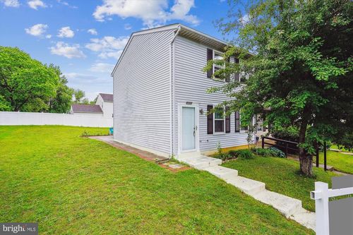 5200 Sweet Gum Ter, FREDERICKSBURG, VA, 22407-1460 | Card Image