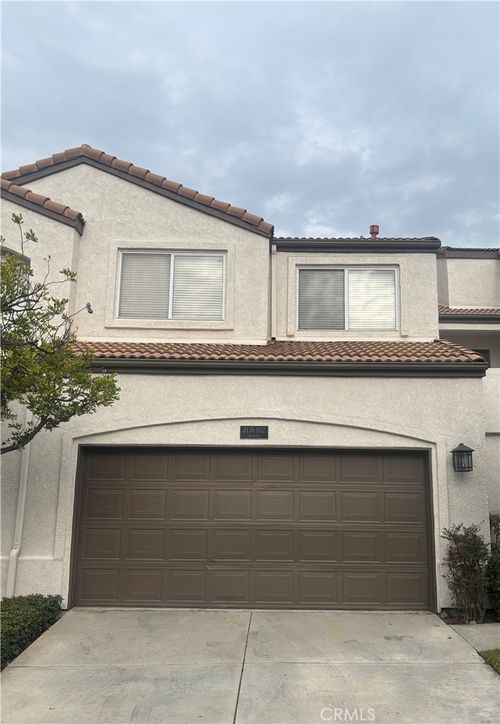 unit-102-2131 Almeria St, Corona, CA, 92879-7916 | Card Image