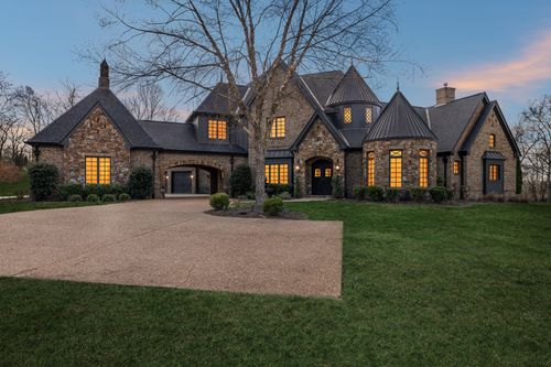 7105 Marsh Hawk Ct, Arrington, TN, 37014-9151 | Card Image