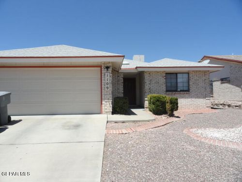 1109 Desierto Seco Dr, El Paso, TX, 79912-1124 | Card Image