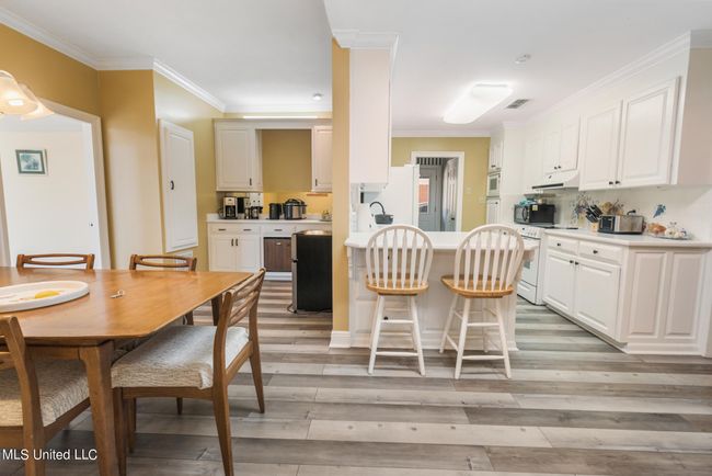 2594BrynMawrAve-26 | Image 44