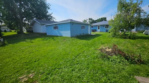1319 Greenfield Ave, Sheboygan, WI, 53081-7260 | Card Image