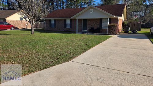 757 Melissa Dr, Hinesville, GA, 31313-9425 | Card Image