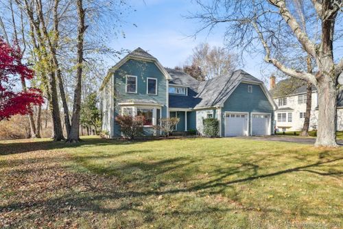 7 Taylor Court, Ridgefield, CT, 06877 | Card Image