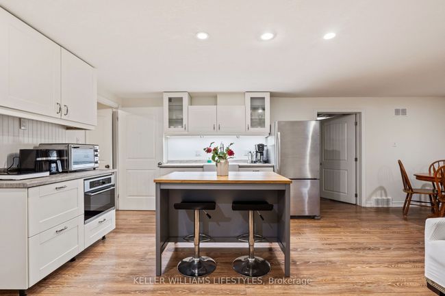8 Dogwood Trail, House other with 5 bedrooms, 4 bathrooms and 4 parking in Ilderton ON | Image 34