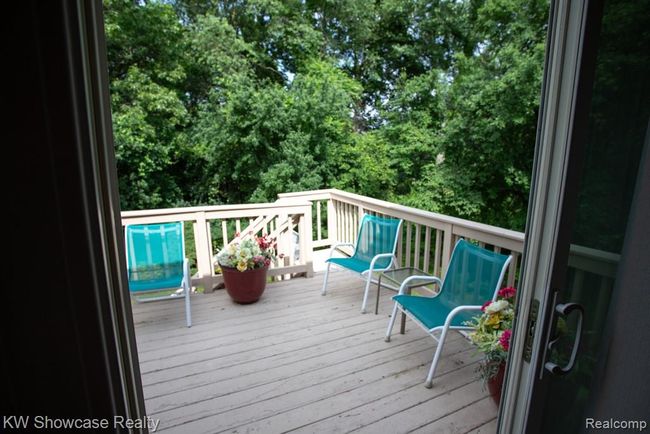 Private Deck | Image 6