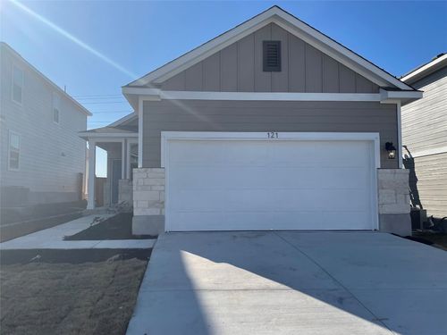 121 Old Stagecoach Rd, Jarrell, TX, 76537-0667 | Card Image