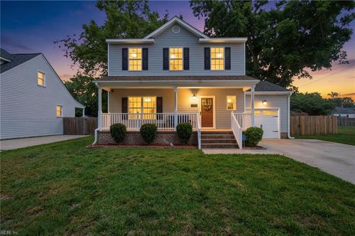 1717 Maple Ave, Portsmouth, VA, 23704-4621 | Card Image