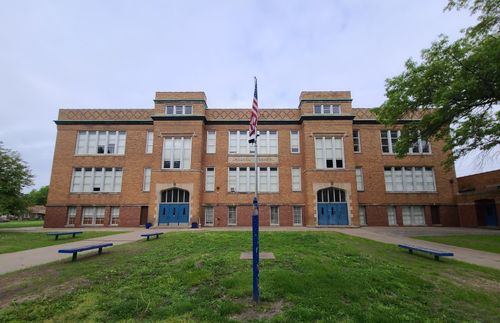 33-1730 Wilkes Ave, Davenport, IA, 52804-3546 | Card Image