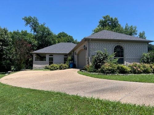 2425 Park Pl, Corsicana, TX, 75110-2567 | Card Image
