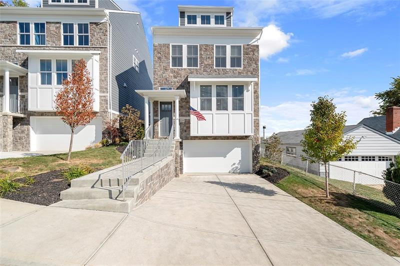 1654 Rutledge St, Sold in Mt Washington Zoocasa