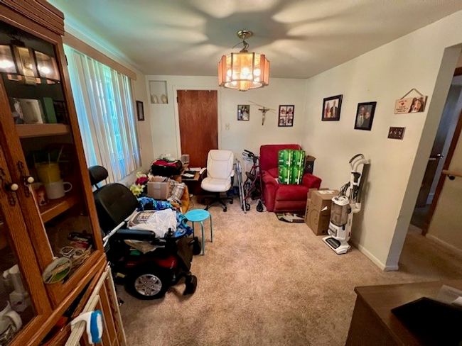 Front home's dining room | Image 12