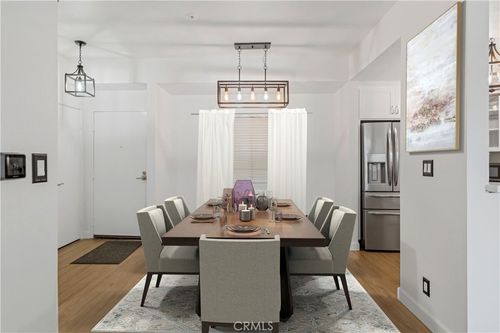 apt-210-221 S Oak Knoll Ave, Pasadena, CA, 91101-4306 | Card Image