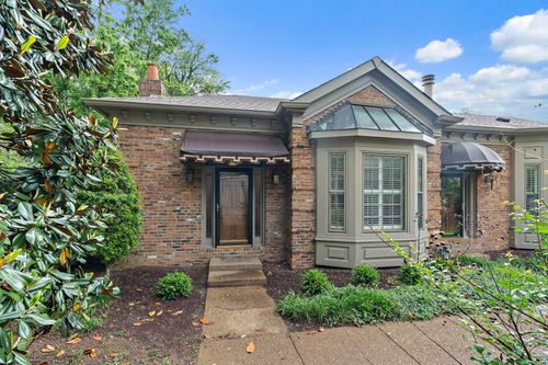 535 Armistead Pl, Nashville, TN, 37215-1856 | Card Image