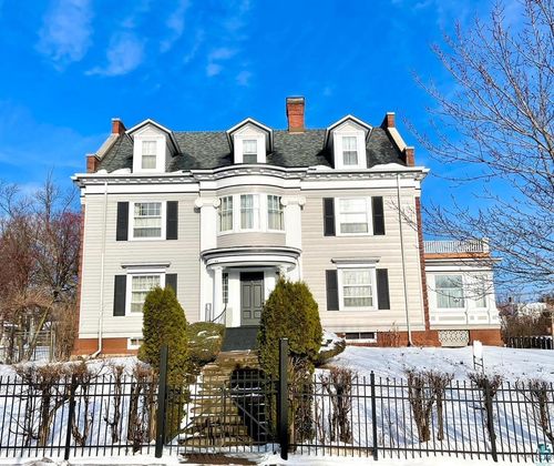 124 N 24th Ave E, Duluth, MN, 55812-1835 | Card Image