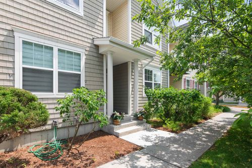 unit-8-67 Pearl St, Essex Junction, VT, 05452-3884 | Card Image