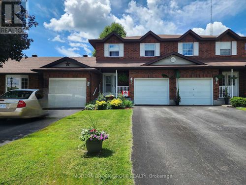 6 Wilmot Young Place, Brockville, ON, K6V7H3 | Card Image