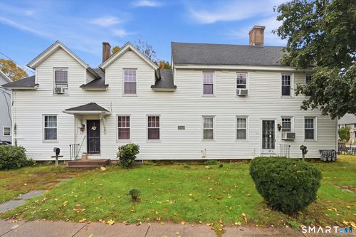 61 Union St, Manchester, CT, 06042-1901 | Card Image