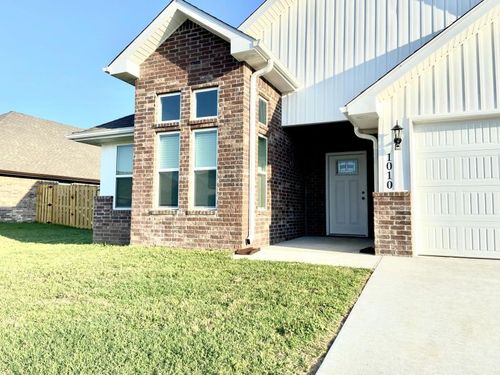 1010 Pink Lady Pl, Bentonville, AR, 72712-1012 | Card Image