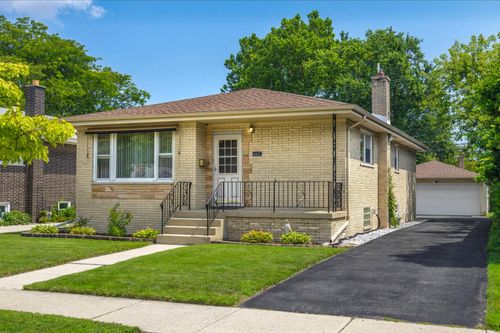 4327 Prairie Ave, Brookfield, IL, 60513-2408 | Card Image