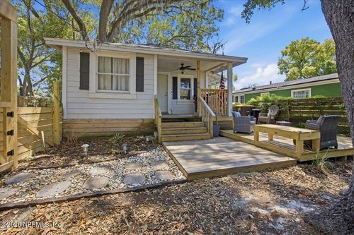 8318 Osteen St, JACKSONVILLE, FL, 32210-6538 | Card Image
