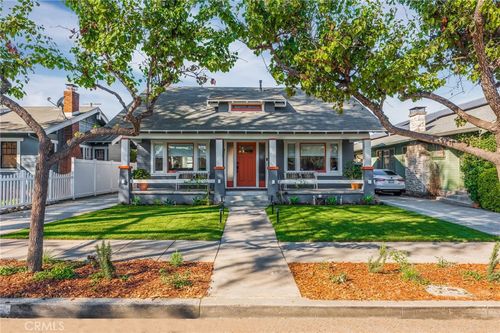 731 Junipero Ave, Long Beach, CA, 90803-2426 | Card Image