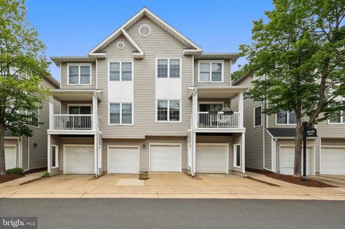 4524 Superior Sq, FAIRFAX, VA, 22033-3868 | Card Image