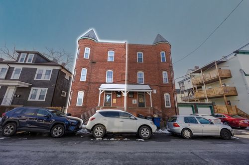 76 Belden St, Boston, MA, 02125-3820 | Card Image