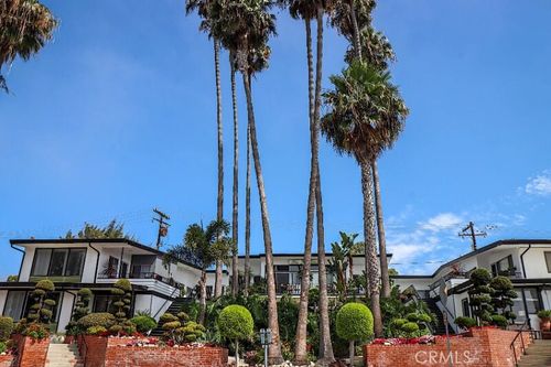 250 Cliff Dr, Laguna Beach, CA, 92651-1815 | Card Image