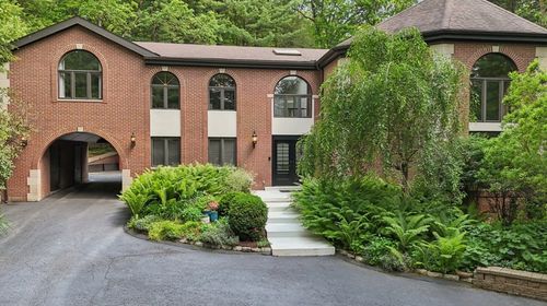 590 Old Mill Rd, Pittsburgh, PA, 15238-1918 | Card Image