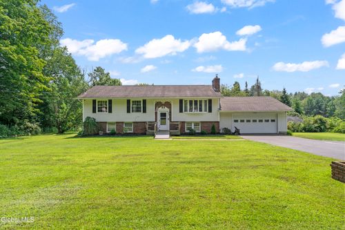 1046 Kania Rd, Amsterdam, NY, 12010-6606 | Card Image