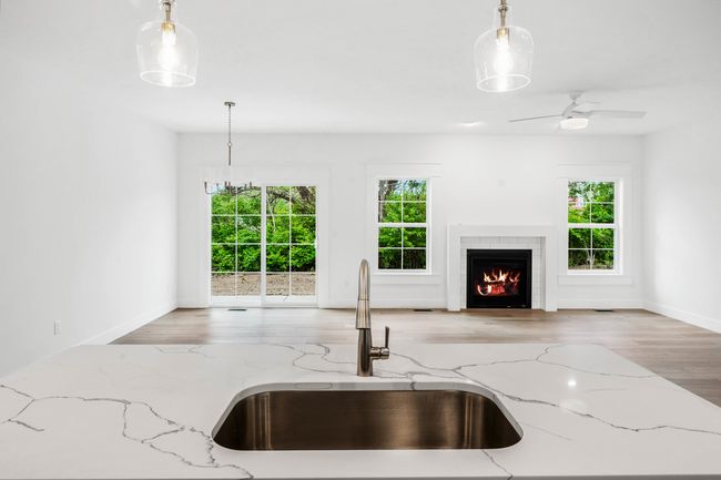 2516 Savanna Rd, House other with 3 bedrooms, 2 bathrooms and 3 parking in Bloomington IL | Image 14