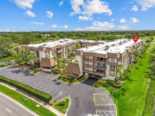 44a-3021 Countryside Blvd, CLEARWATER, FL, 33761-2726 | Card Image