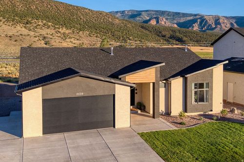 15gc-816 S 1300 E, Spanish Fork, UT, 84660-6292 | Card Image