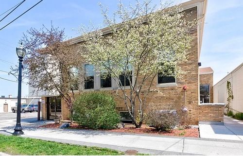 apt-4-95 Grant St, Crystal Lake, IL, 60014-4330 | Card Image