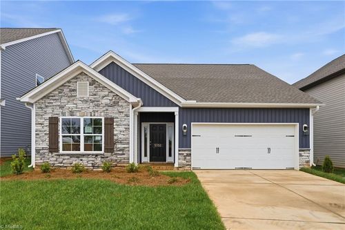5352 Belmont Garden Drive, Walkertown, NC, 27051 | Card Image
