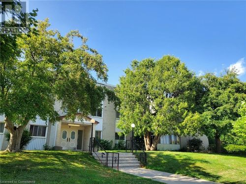 104-6 Walton Ave, Kitchener, ON, N2C2B5 | Card Image