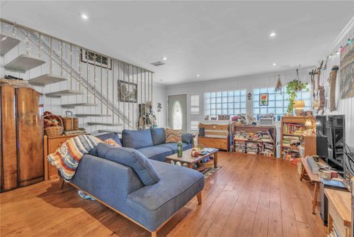 a-5210 Woodrow Ave, Austin, TX, 78756-2419 | Card Image