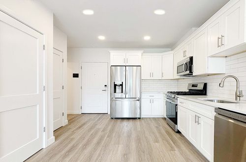 unit-205-1133 N Shore Rd, Revere, MA, 02151-2579 | Card Image
