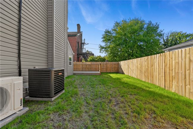 1507 Allegheny Ave, House other with 3 bedrooms, 3 bathrooms and 2 parking in Pittsburgh PA | Image 18
