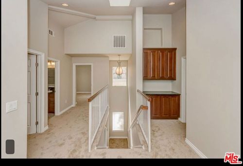 1-415 W Regent Street, Inglewood, CA, 90305 | Card Image