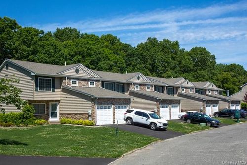 506-5000 Townhouse Drive, Brookhaven, NY, 11727 | Card Image