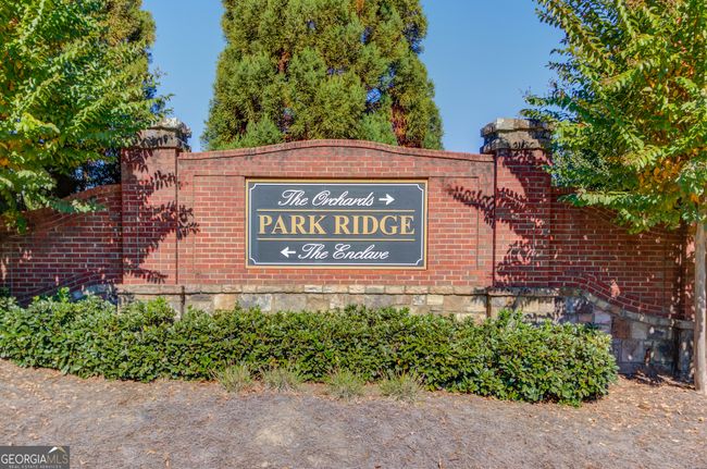 3432 Lindenridge Cir, Condo with 3 bedrooms, 3 bathrooms and 2 parking in Buford GA | Image 40